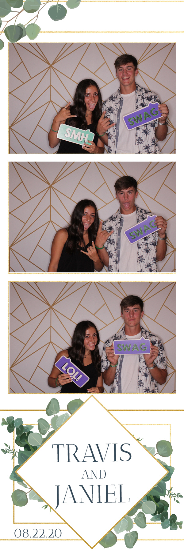 Jacquie & Dennis’ Wedding | View more photos from the event at gallery.photoboothbillings.com/u/PhotoBoothBillings/Jacquie-Dennis’-Wedding-0
